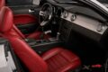 Ford Mustang GT Cabriolet V8 – 80 500 km – Intérieur Rouge – Dynomax – Suivi complet