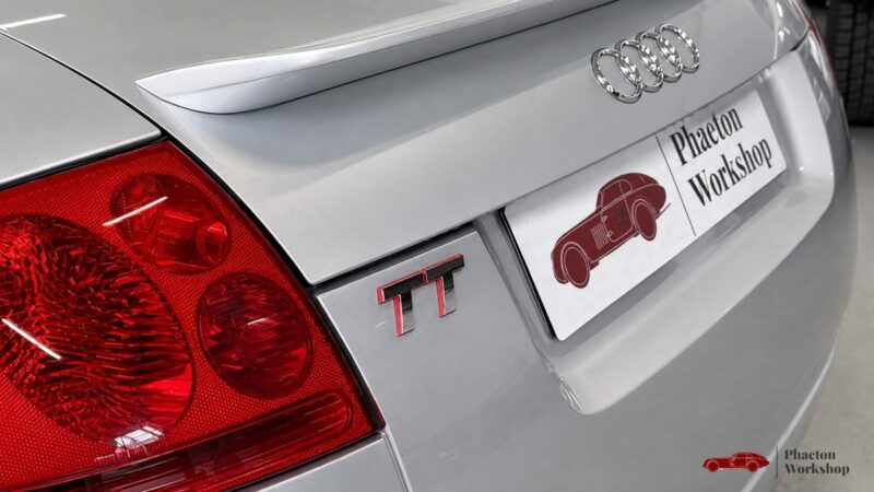 Audi TT 1.8T 180 ch – Carnet complet – Historique exceptionnel