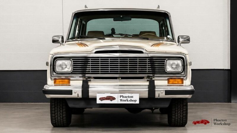 Jeep Grand Wagoneer | 5.9L V8 | BVA | 4x4 | Toit Ouvrant| Gros Frais Recents