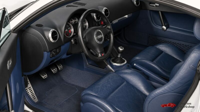 Audi TT 1.8T 180 ch – Carnet complet – Historique exceptionnel