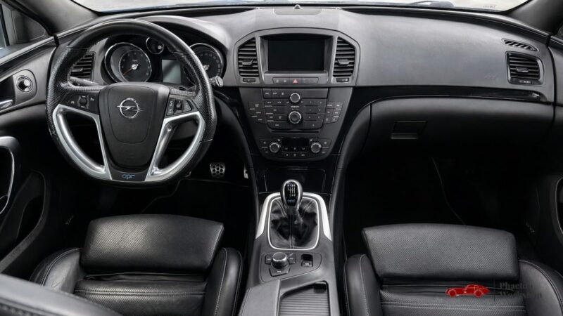 Opel Insignia SW OPC 2.8 V6 Turbo 325ch | Boîte Manuelle | Ligne Inox | Suivi Complet