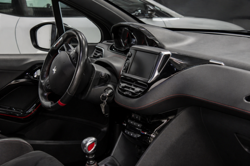Peugeot 208 GTI BPS | 1.6 THP 208 | 72 500 km | Bicolore Noir Bleu I Garantie 12 mois