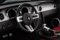 Ford Mustang GT Cabriolet V8 – 80 500 km – Intérieur Rouge – Dynomax – Suivi complet