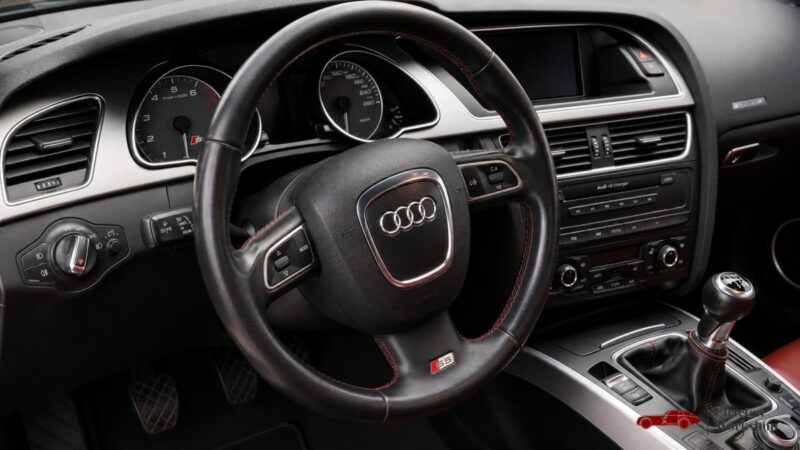 AUDI S5 COUPE V8 4.2L FSI QUATTRO 352 CH | BVM | CUIR ROUGE | B&O | TOIT OUVRANT | FRANCAISE